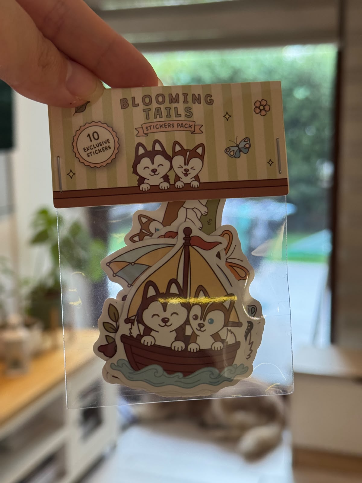 SET 10 STICKERS - BLOOMING TAILS